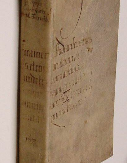 Commentationes diversorum partim antea, partim nunc primum editae in Epist. M.T. Ciceronis, quae olim Familiares dictae, nunc rectius Ad Familiares appellantur.