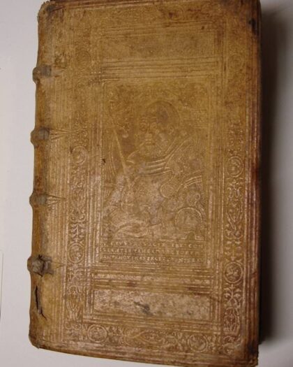 Herodoti Halicarnassei Historiae libri IX: et de vita Homeri libellus. Illi ex interpretatione Laurentio Vallae adscripta, hic ex interpretatione Conradi Heresbachii; utraque ab Henr. Stephano recognita. Ex Ctesia excerptae historiae. Apologia Henr. Stephani pro Herodoto. Accedit in hac editione Spicilegium Frid. Sylburgii, ad Henr. Stephanum virum clariss.